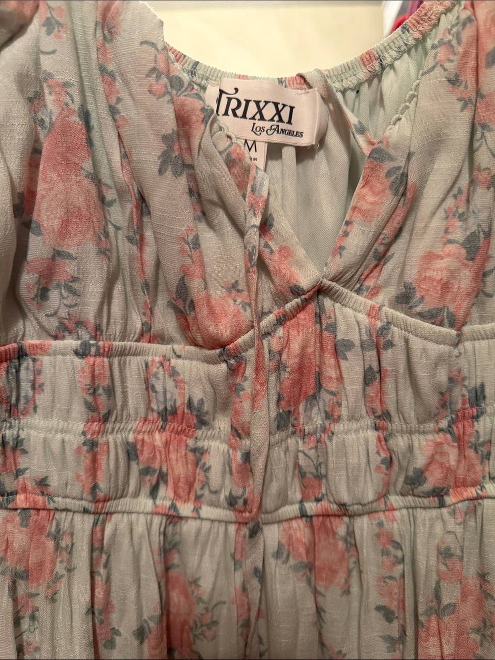 Sage green Maxi Dress with Pink Floral Print and Puff Sleeves - Picture 2 of 2